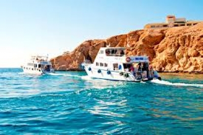 Ras Mohamed por barco